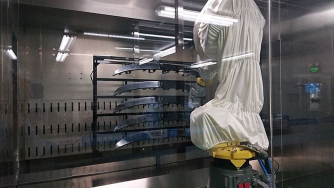 Taller de pintura de pezas de automóbiles